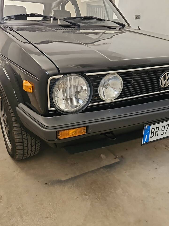 Image 74/128 of Volkswagen Golf Mk I Convertible 1.1 (1981)