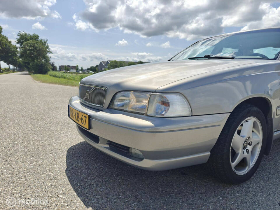 Afbeelding 6/36 van Volvo S 70 2.5 (1997)