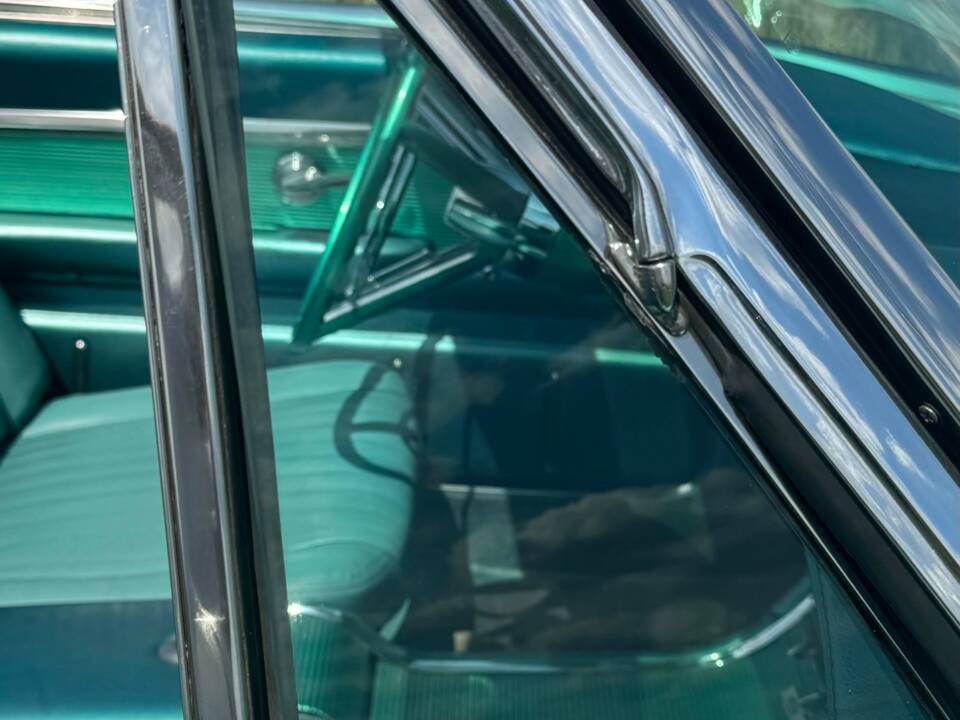 Bild 20/47 von Ford Thunderbird (1962)