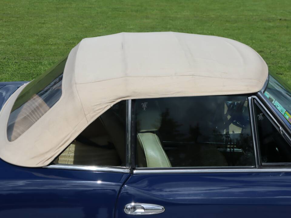 Image 33/50 of FIAT 124 Spider CS1 (1978)