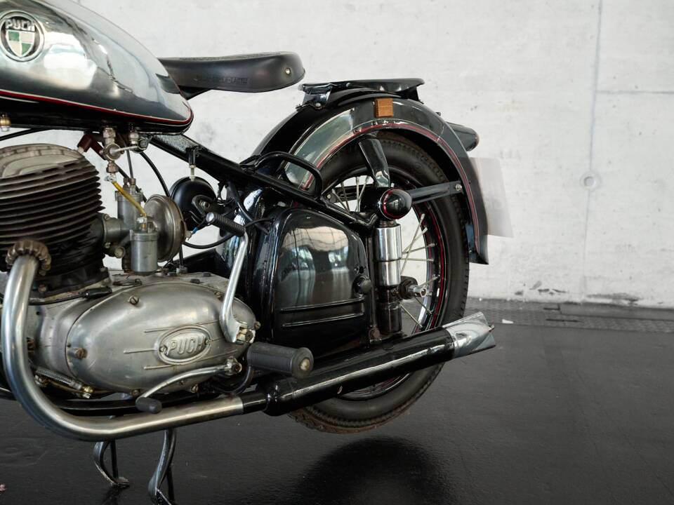 Image 12/28 of Puch 250 TF (1953)