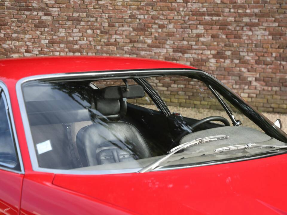 Afbeelding 26/50 van Ferrari 365 GTB/4 Daytona (1973)
