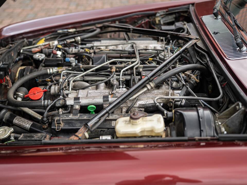 Bild 9/46 von Jaguar XJ 12 (1991)