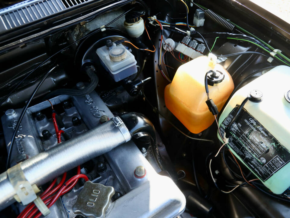 Immagine 27/50 di Alfa Romeo Alfetta 2.0 (1984)