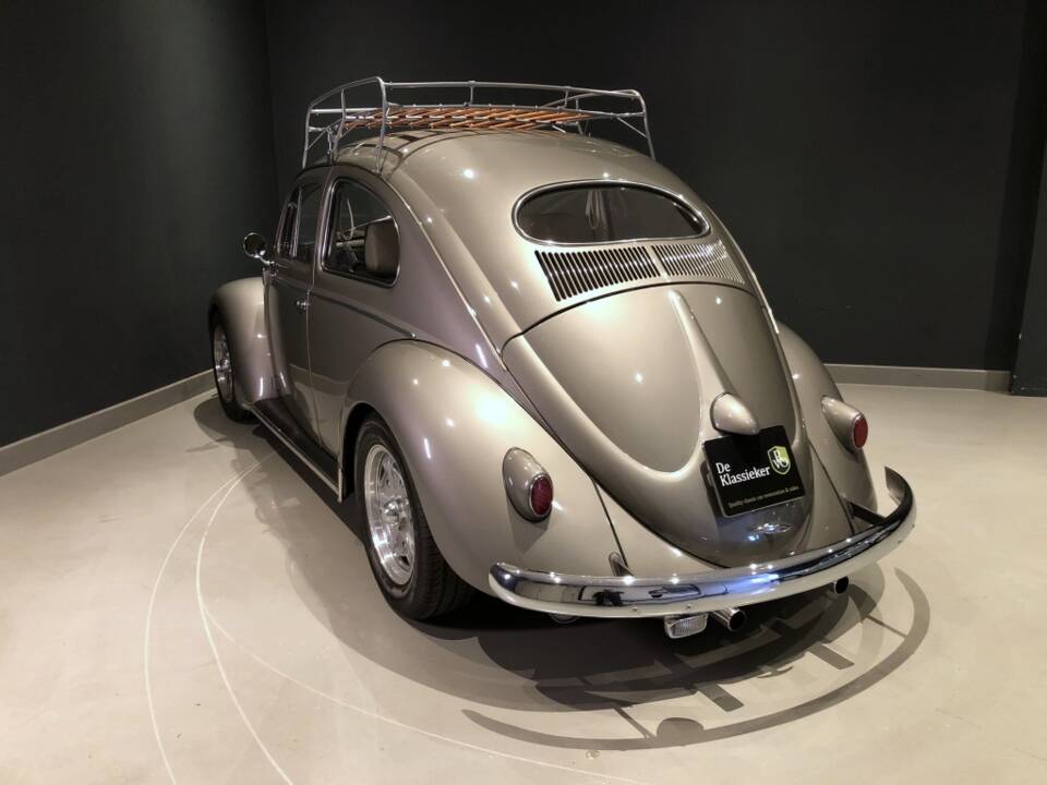 Imagen 2/30 de Volkswagen Beetle 1200 Standard &quot;Oval&quot; (1956)