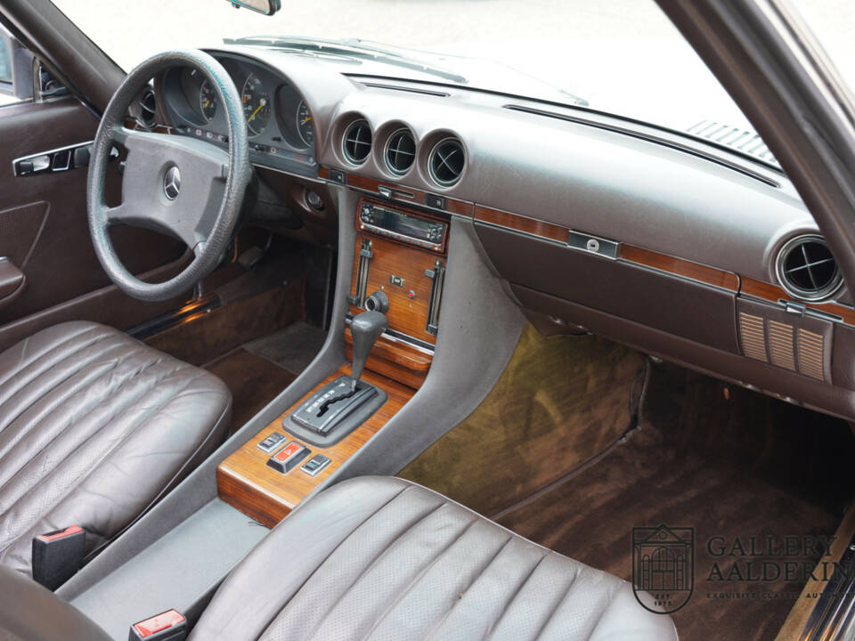 Image 20/50 of Mercedes-Benz 280 SL (1981)