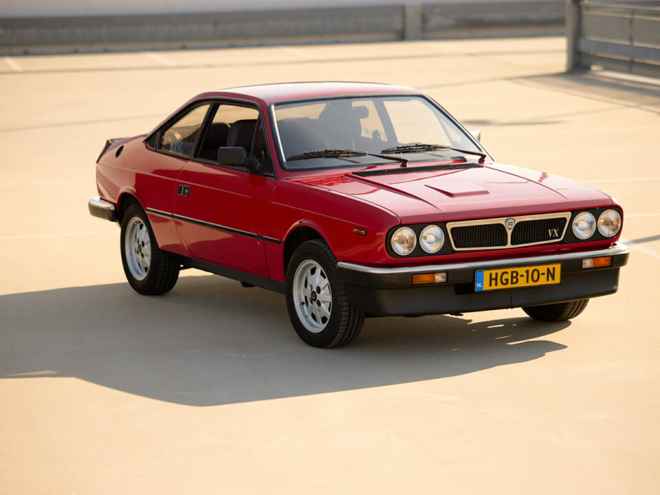 Bild 3/22 von Lancia Beta Coupe 2000 VX (1983)