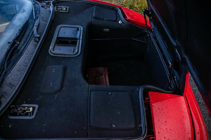 Image 24/36 of Ferrari 348 TS (2000)