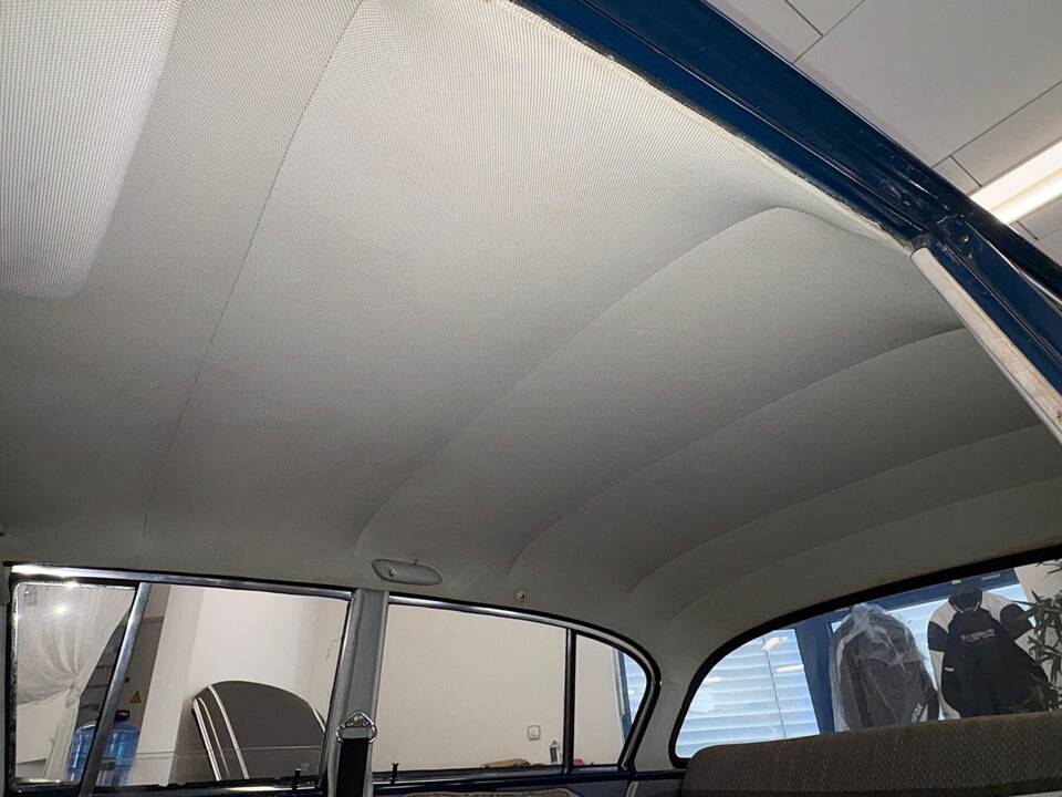 Image 22/25 of Opel Olympia Rekord (1959)