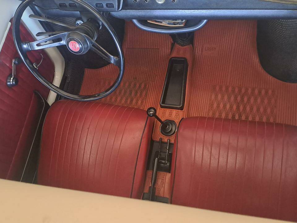 Immagine 25/31 di FIAT 500 L (1972)