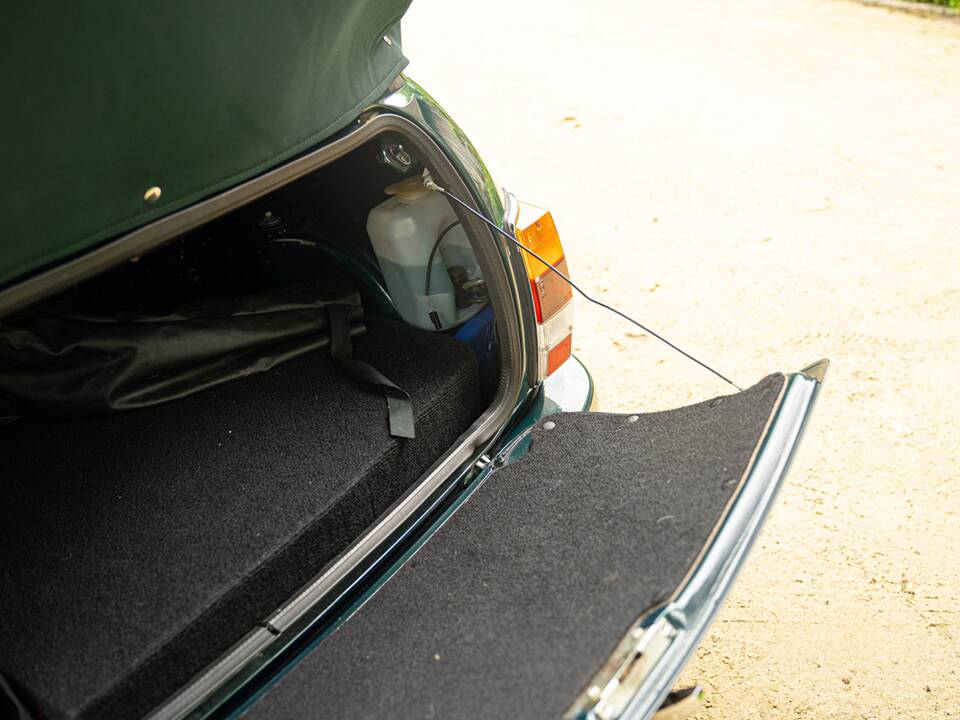 Image 77/85 of Rover Mini Cabriolet (1996)