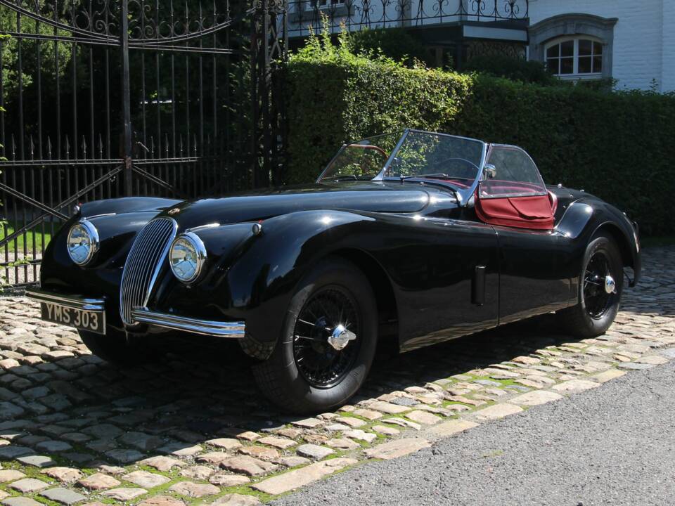 Immagine 2/14 di Jaguar XK 120 OTS (1953)