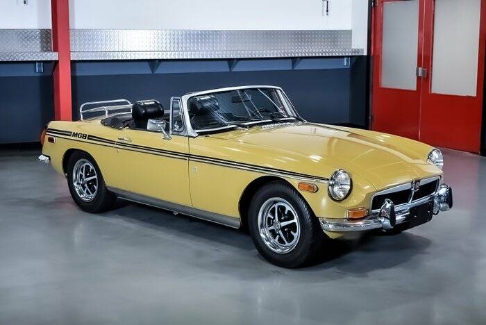 Image 6/7 de MG MGB (1973)