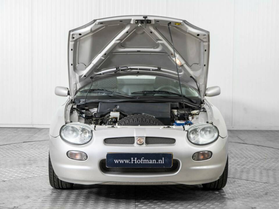 Immagine 36/50 di MG F 1.8i VVC (2000)