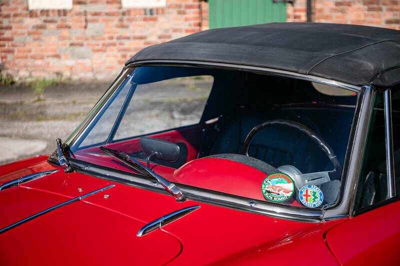 Image 44/46 of Alfa Romeo 2000 Spider (1960)