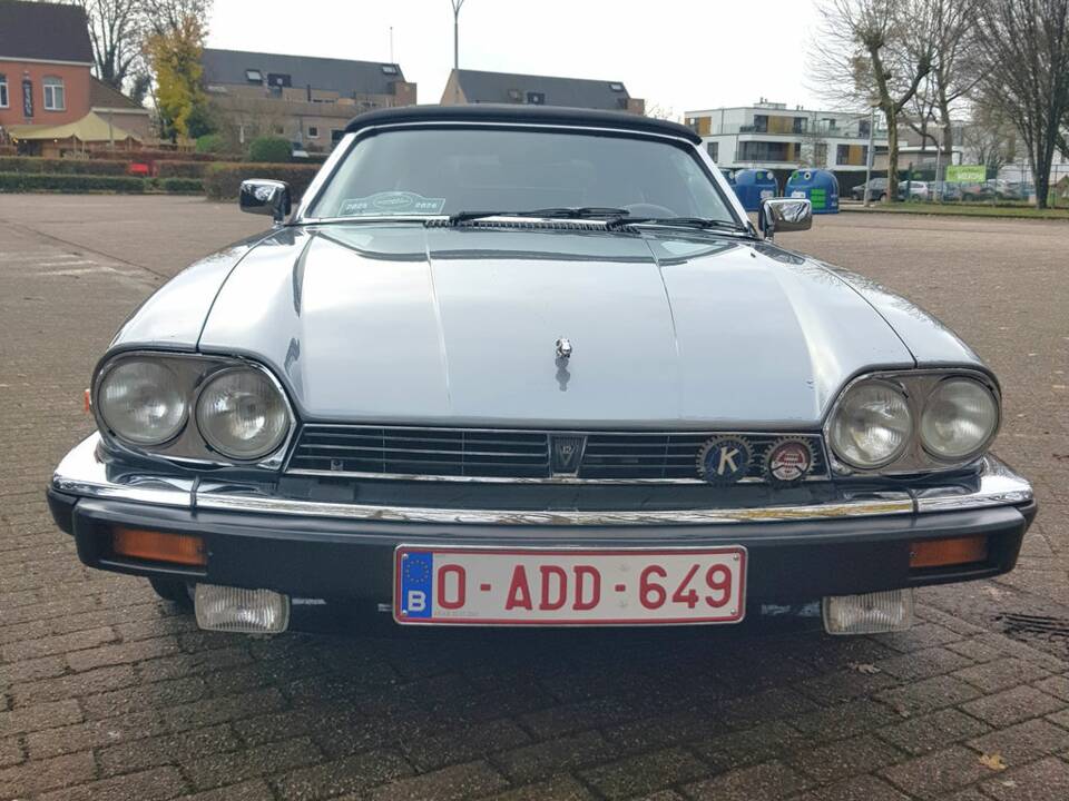 Image 4/8 de Jaguar XJ-S H.E. (1988)