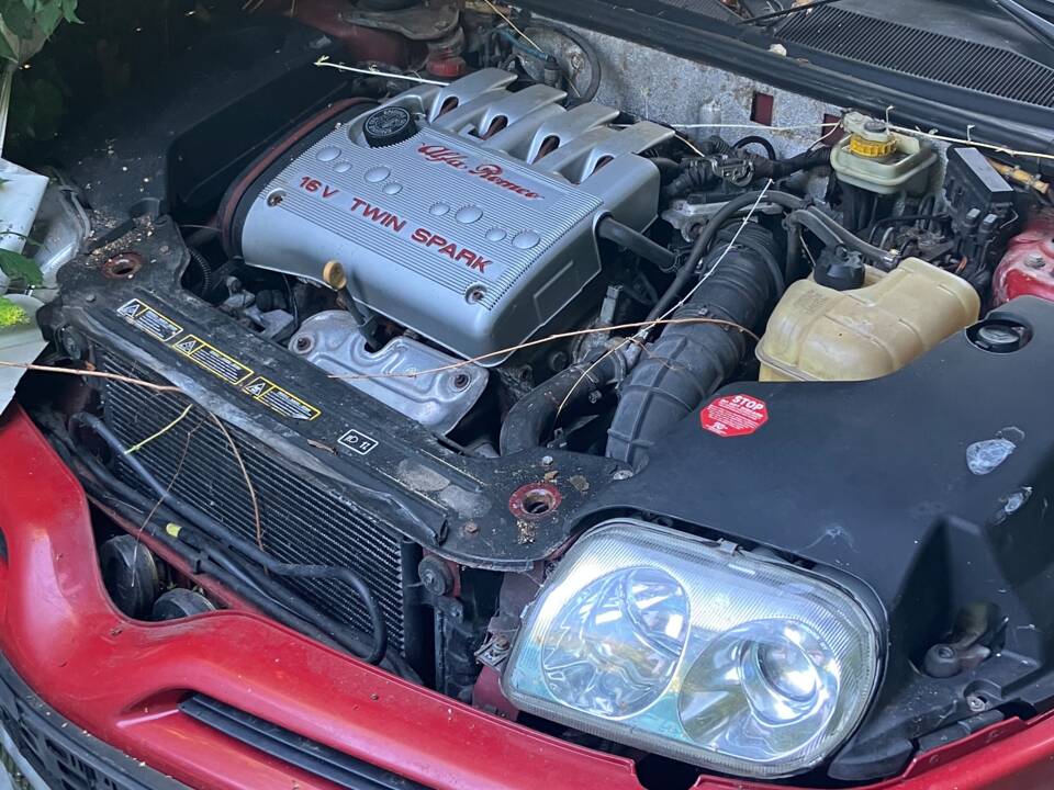 Image 9/19 of Alfa Romeo Spider 2.0 Twin Spark (1998)