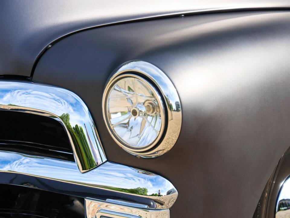 Imagen 22/50 de Chevrolet 3100 ½-ton (1955)