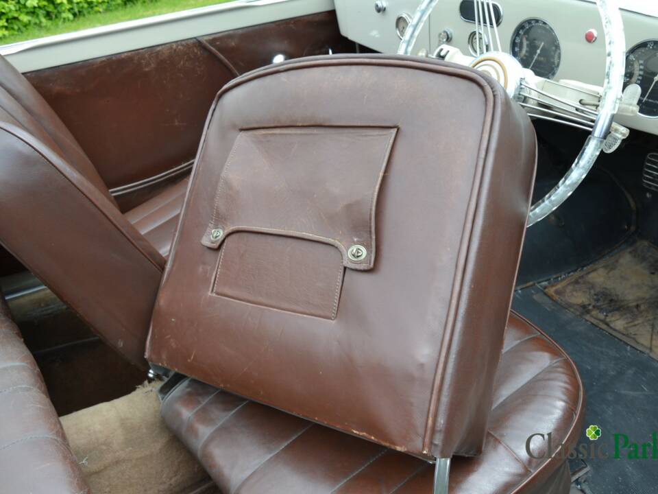 Image 31/50 of Delahaye 135M Worblaufen (1947)