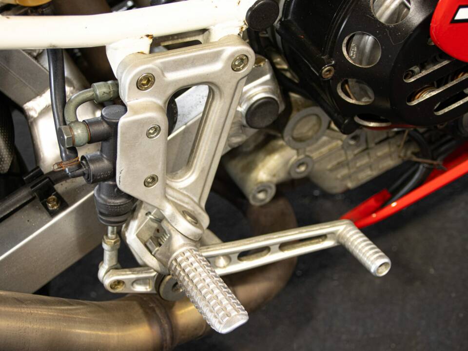 Immagine 41/50 di Ducati 900 SS (1992)