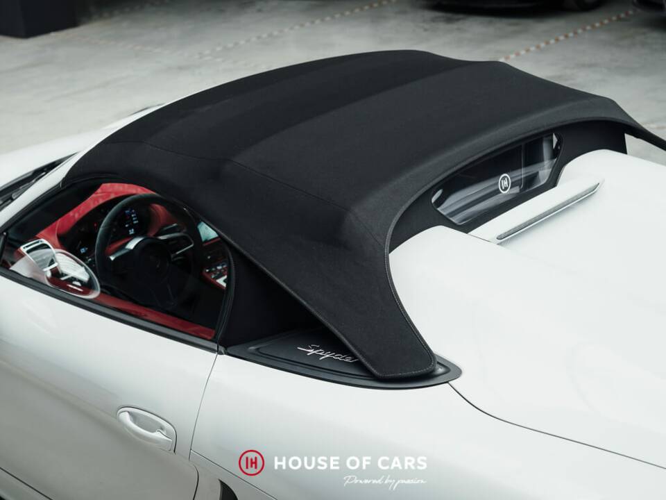 Image 14/25 of Porsche Boxster Spyder (2016)