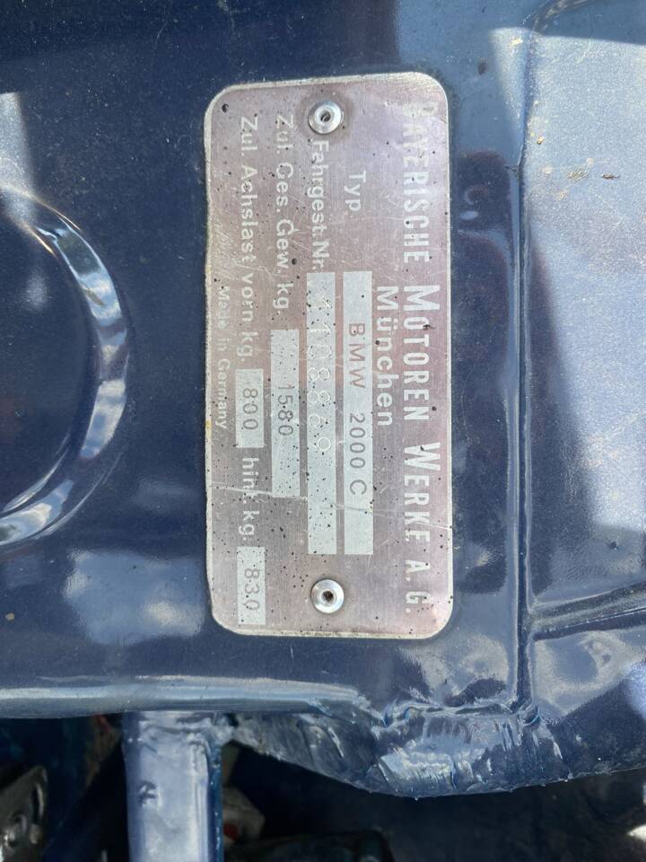 Image 43/79 of BMW 2000 CS (1969)