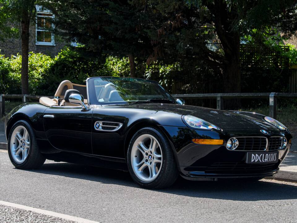 Image 2/30 of BMW Z8 (2003)