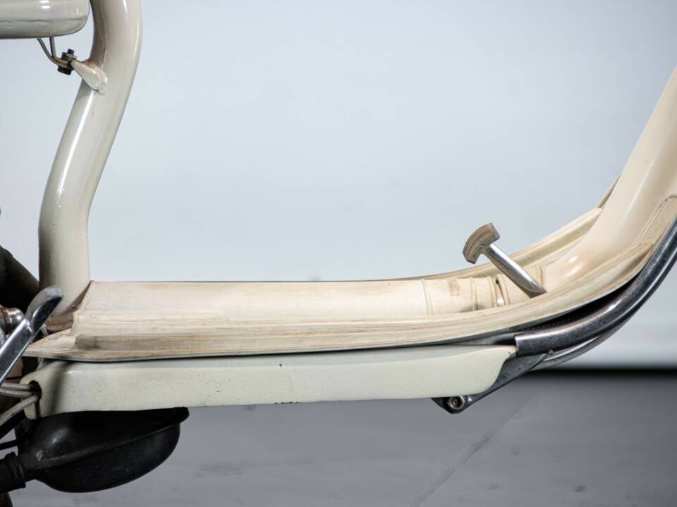 Immagine 32/50 di Innocenti Lambretta 150 D (1956)