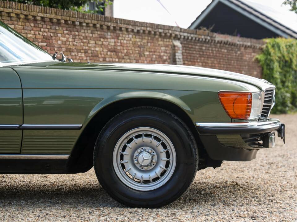 Image 28/50 de Mercedes-Benz 280 SLC (1976)