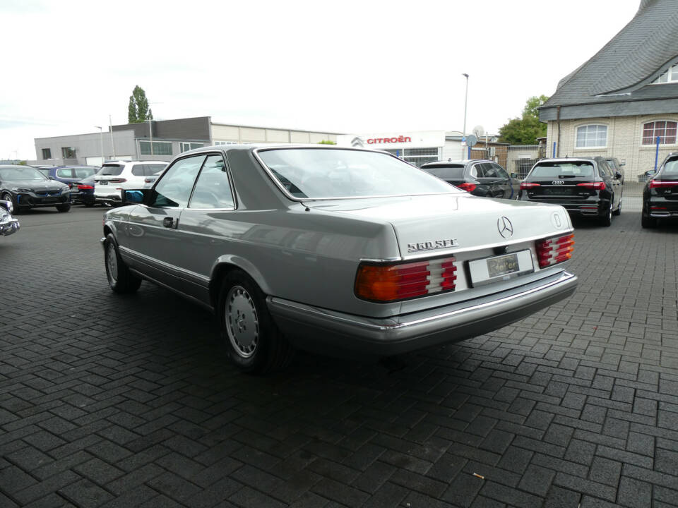 Imagen 6/26 de Mercedes-Benz 560 SEC (1987)