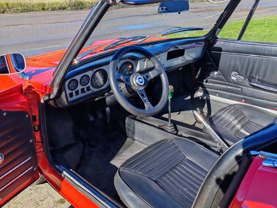 Image 28/39 of FIAT 850 Sport Spider (1969)