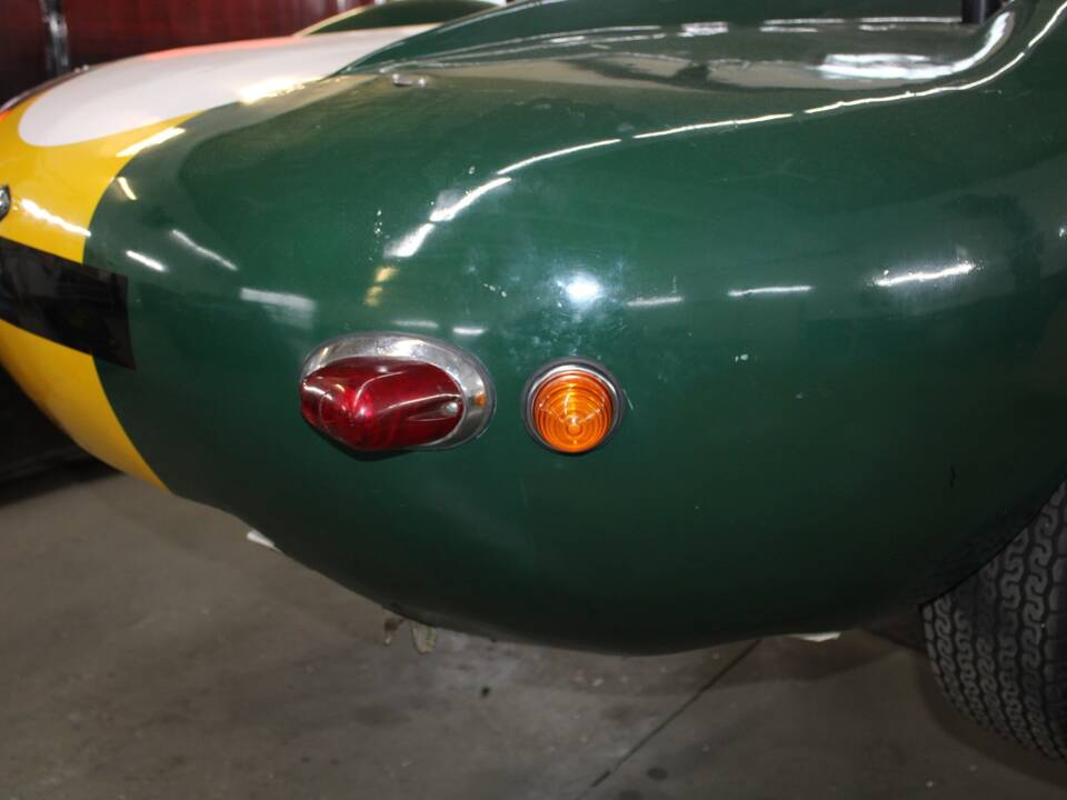 Bild 72/80 von Lister Knobbly (1956)