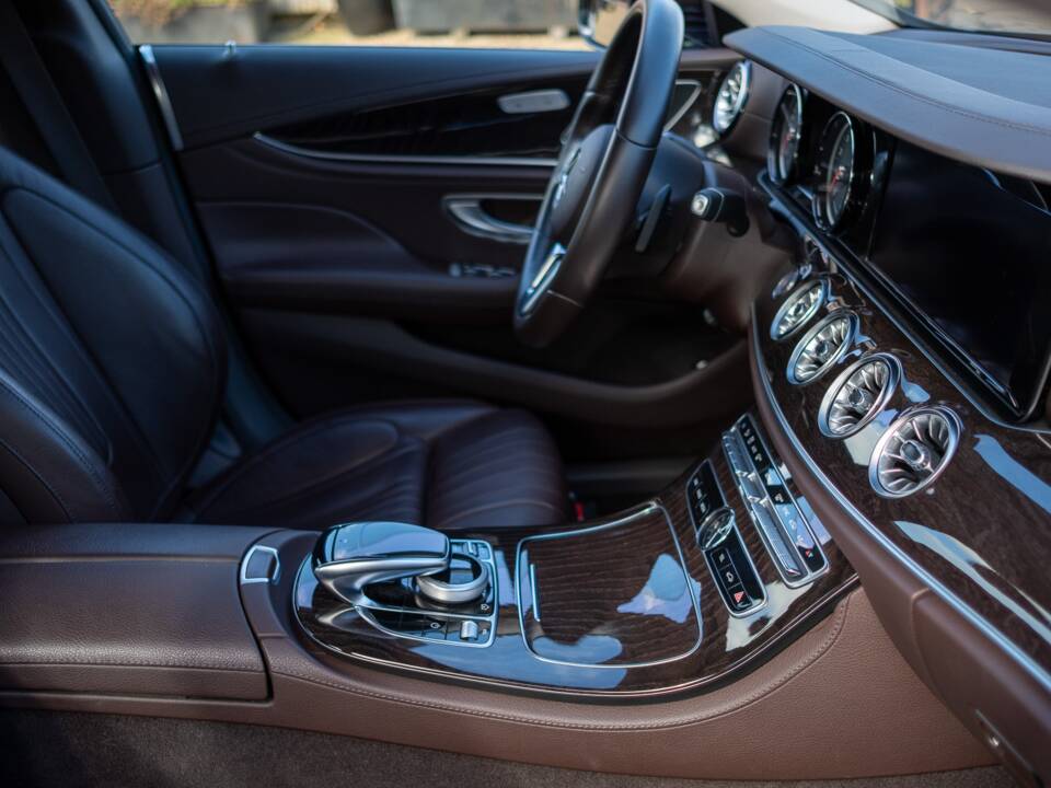 Image 50/85 of Mercedes-Benz CLS 450 4MATIC (2018)