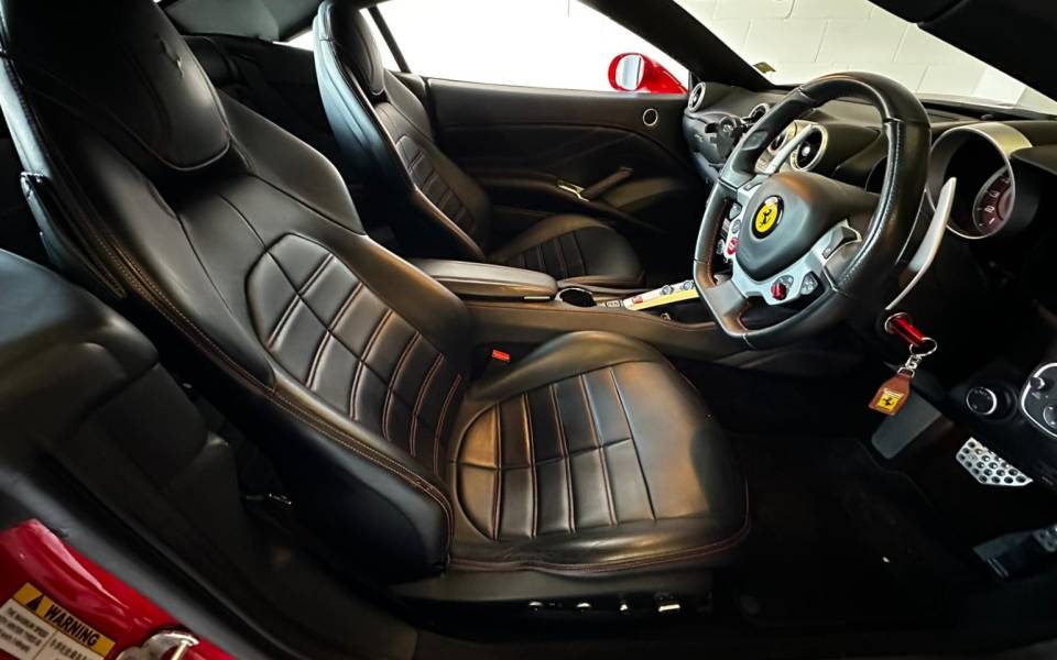 Immagine 12/50 di Ferrari California T (2017)