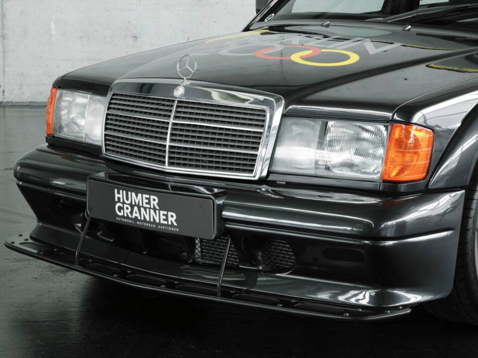 Imagen 15/50 de Mercedes-Benz 190 E 2.5-16 Evolution II (1990)