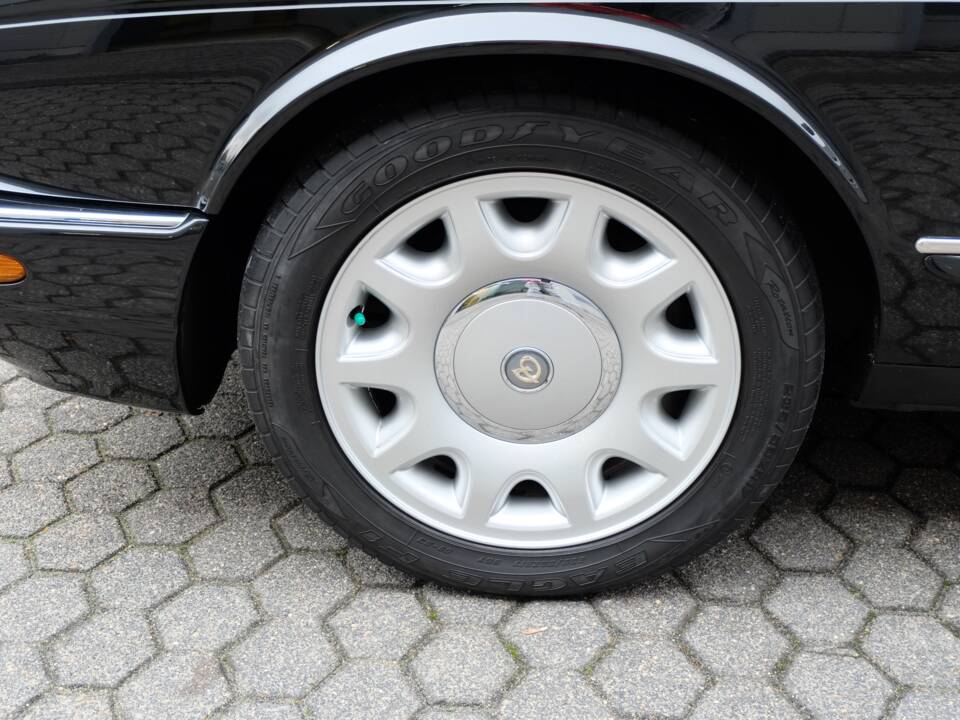 Image 57/60 de Daimler Super V8 (2000)