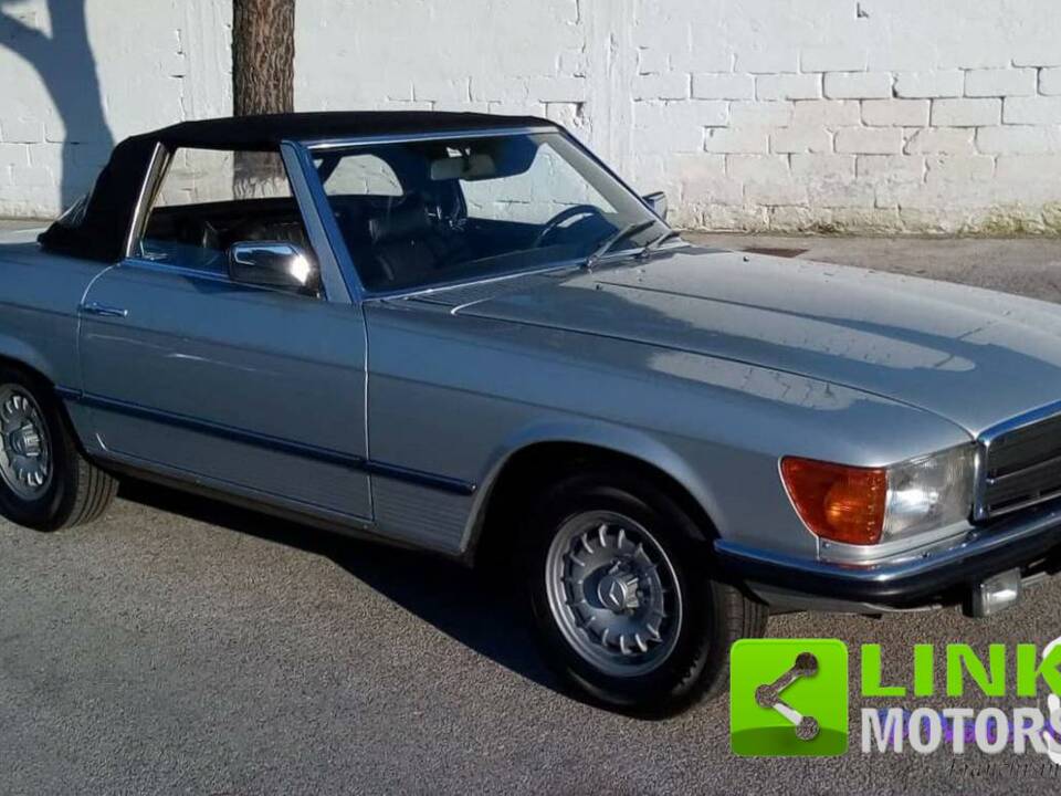Image 8/10 of Mercedes-Benz 350 SL (1973)