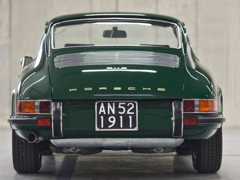 Bild 10/43 von Porsche 911 2.0 E (1969)