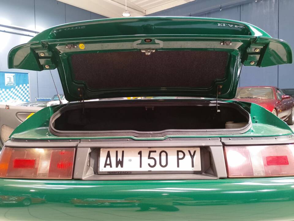 Image 30/46 of Lotus Elan SE (1992)