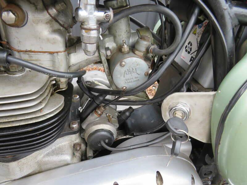 Image 27/45 de BSA A 7 Shooting Star (1960)