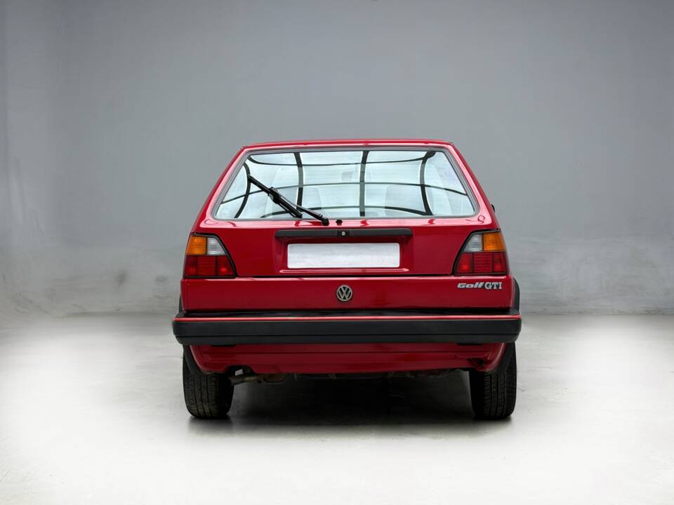 Bild 8/26 von Volkswagen Golf II 1.6 (1990)