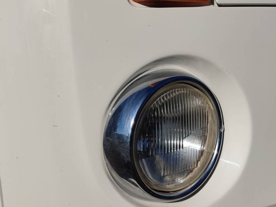 Bild 30/98 von Volkswagen T2b Kastenwagen (1979)