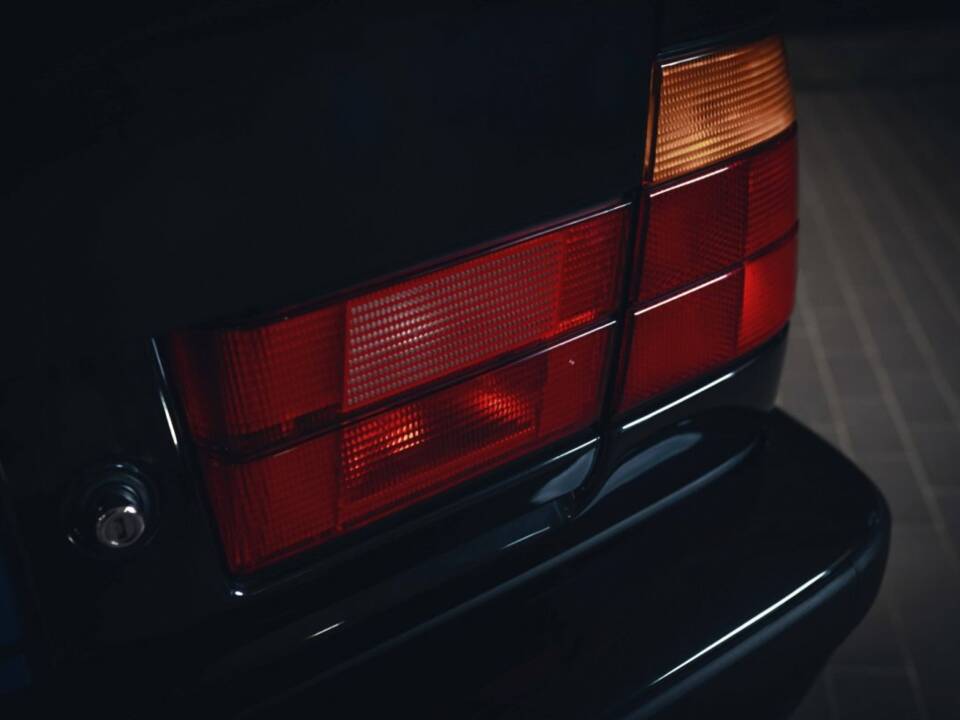 Bild 7/15 von ALPINA B10 4.6 (1994)