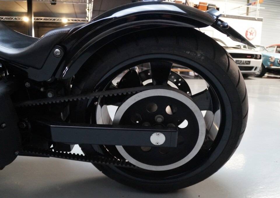 Immagine 45/50 di Harley-Davidson DUMMY (2008)