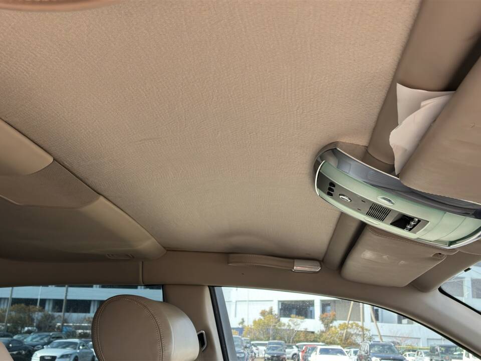 Image 21/44 of Rolls-Royce Phantom VII (2004)