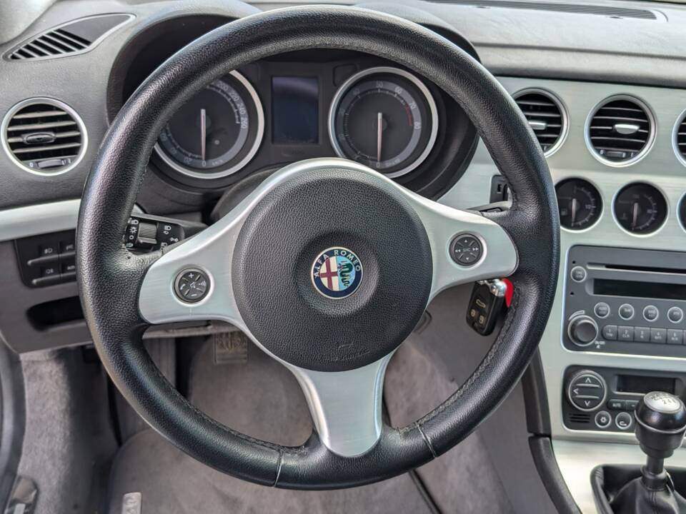 Image 12/35 of Alfa Romeo Brera 2.2 JTS (2006)