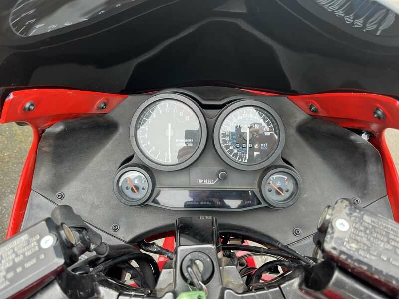 Image 10/17 of Kawasaki ZX-10 (1989)