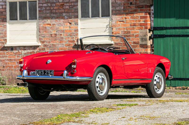 Image 4/46 of Alfa Romeo 2000 Spider (1960)