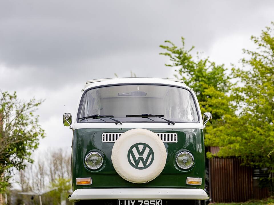 Image 13/50 of Volkswagen T2 Brasil Camper (1972)