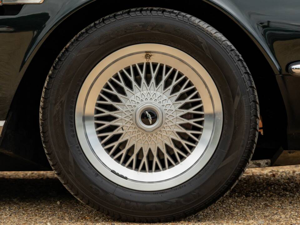 Bild 8/50 von Aston Martin V8 EFi (1987)
